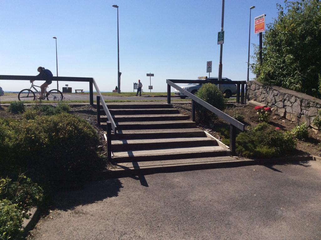 Westwinds Guestlodge Galway Exteriér fotografie